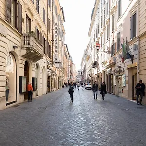 Spanish Steps 52 Luxury Apartment Rome